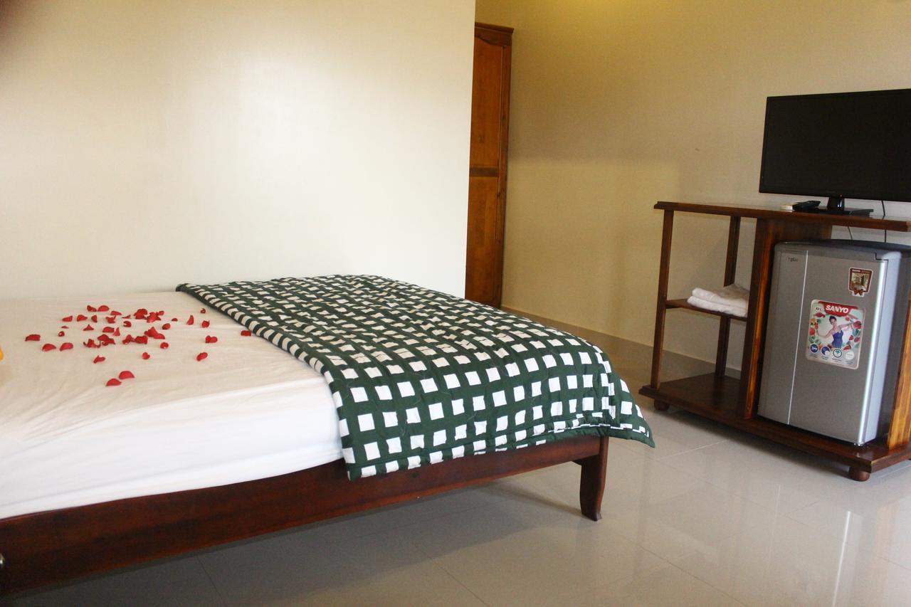Minh Kha Hotel Mui Ne Bagian luar foto